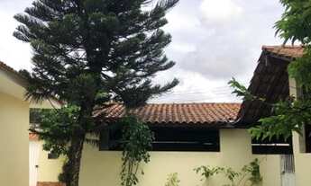 Imagem 2: Casa com 2 pavimentos nas imediações do ISEPAM