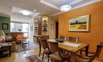 Imagem 2: Apartamento para venda possui 94 metros quadrados com 3 quartos em Menino Deus - Porto Ale