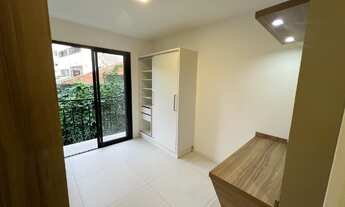 Imagem 7: Loft 305 com sacada, sol da manhã, andar alto! Para 1 ou 2 pessoas