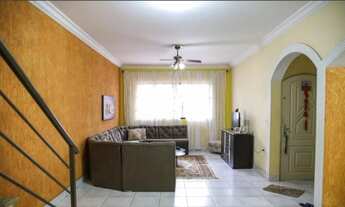 Imagem: CASA ASSOBRADADA COM 4 DORMITORIOS, 1 SÚITE