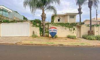 Imagem 3: CASA DA PRAÇA Casa com 4 dormitórios