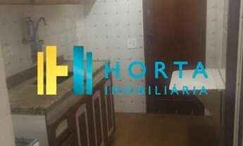 Imagem 2: Apartamento todo reformado , novo, todo em madeira, em rua nobre, lugar tranquilo. É só en