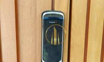 Imagem 4: FANTÁSTICO SOBRADO COM PISCINA CONDOMÍNIO FABER 3 - PRONTO PARA MORAR!