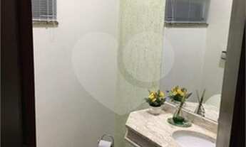 Imagem 5: Excelente sobrado (360 m² A/C), apropriada para locação residencial ou comercial ao lado