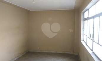 Imagem 6: Esquina bem localizado com Prédio construido Rua Duarte de Azevedo X Rua Jovita