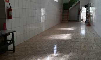 Imagem 6: Casa assobradada com 1 dorm e 2 vagas de garagem