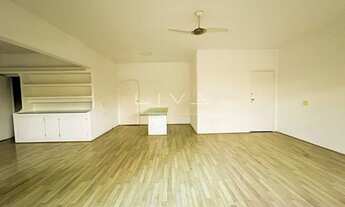 Imagem 3: Apartamento de 3 quartos com varanda na quadra da praia no Leblon