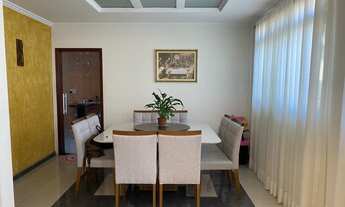 Imagem 4: Sobrado todo mobiliado + Casa Completa no Fundo