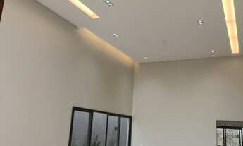 Imagem 4: Casa Grand Trianon 3 suites localização excelente, Anápolis