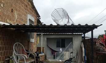 Imagem 3: Vende-se duas casas e um box!