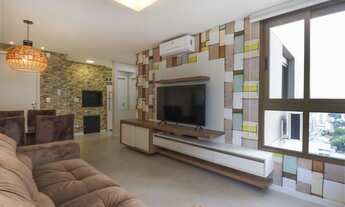 Imagem 2: Um quarto mobiliado, completo, pronto para morar no Centro de Bento Gonçalves