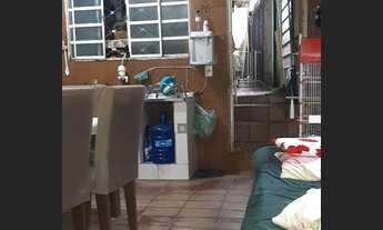 Imagem: Casa para venda tem 100 metros quadrados