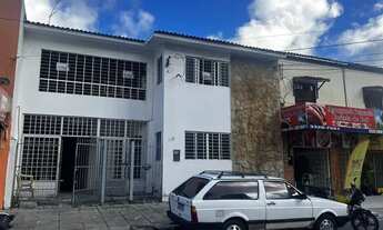 Imagem 2: Casa para aluguel com 163 metros quadrados com 3 quartos em Jatiúca - Maceió - AL