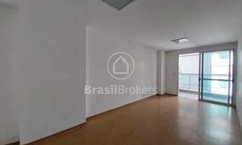 Imagem 2: Apartamento para venda tem 105 metros quadrados com 3 quartos em Icaraí - Niterói - RJ