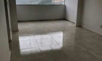 Imagem 3: Apartamento Reformado na Daniel Lisboa, 2 quartos (1 suíte) + dependência completa