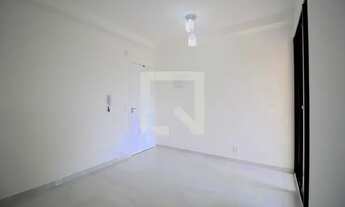 Imagem 2: Apartamento para Aluguel - Jardim Rosaria Alcolea, 2 Quartos, 45 m2