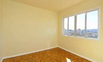 Imagem 4: Edifício Mattos Vanique - Apartamento desocupado de três dormitórios, junto ao Shoping Jo