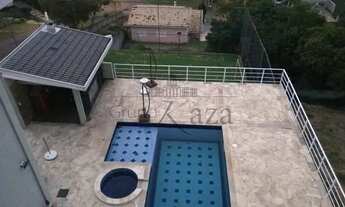 Imagem 7: Casa de condomínio para aluguel e venda tem 680 metros quadrados com 4 quartos