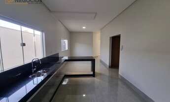 Imagem 3: BELÍSSIMA CASA NO BAIRRO BOA VISTA - PATOS DE MINAS