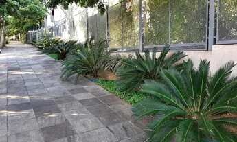 Imagem 2: PORTO ALEGRE - Apartamento Padrão - Auxiliadora