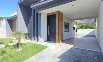 Imagem 4: Linda casa a venda com 3 dormitórios sendo 1 suíte no Bairro Forquilhas em São José/SC