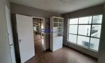 Imagem 2: Conjunto comercial em Higienópolis de 39m² com 2 salas e 1 vaga de garagem