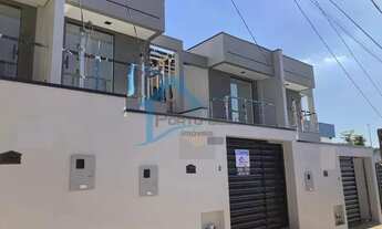 Imagem 2: Casa para Venda em Betim, Monte Verde, 3 dormitórios, 1 suíte, 2 banheiros, 2 vagas