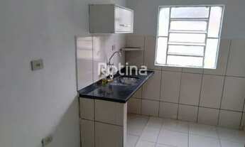 Imagem 4: Casa para aluguel, 2 quartos, 1 vaga, Brasil - Uberlândia/MG