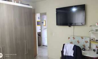 Imagem 2: ÓTIMA OPORTUNIDADE ? APARTAMENTO REFORMADO / AREJADO EM CONDOMÍNIO