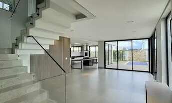 Imagem: Casa Alto Padrão a venda no Condomínio