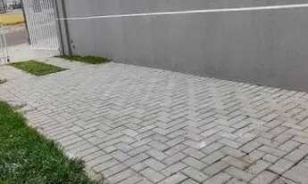 Imagem 2: Sobrado Com Grande Terreno nos Fundos - Região Tatuquara Curitiba PR Ótima Localização