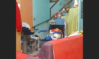 Imagem 4: Casa para venda tem 100 metros quadrados com 5 quartos Piraporinha SP