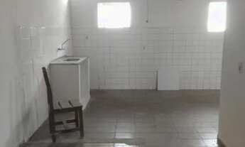 Imagem 3: Casa em frente ao Assaí