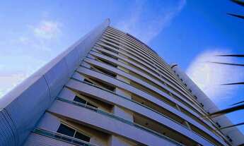 Imagem 5: Apartamento para venda possui 130 metros quadrados com 3 quartos em Jóquei