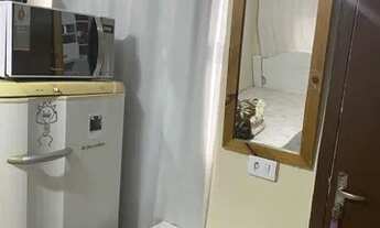 Imagem 4: Kitinets mobiliadas só para moças ,não fumantes