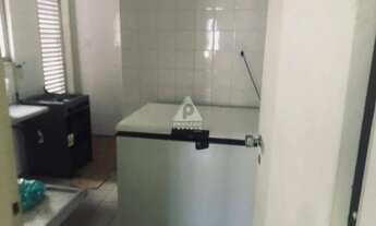 Imagem 6: Apartamento 2 quartos, de frente varanda , sol da manhã, sala, cozinha c/área conjugada, v
