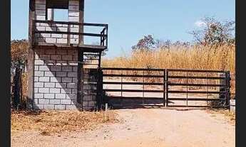 Imagem 3: Condominio água dos cerrado a 44 km de cuiaba valor do agio R$ 50mil reais.
