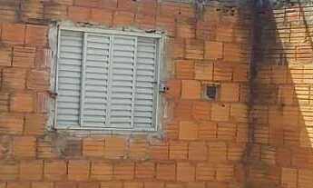 Imagem: VENDE SE CASA NOVA ESPERANÇA