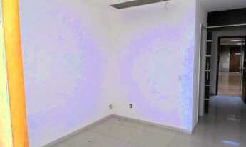 Imagem 2: SALA COMERCIAL À VENDA NO CENTRO / 34 M2 / LOCALIZAÇÃO EXCELENTE / METRÔ E VLT AO LADO / P