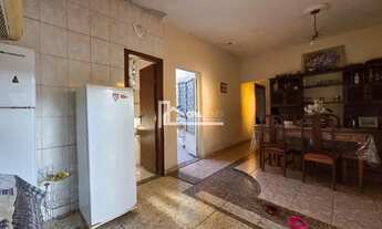 Imagem 6: Casa Duplex - BH - Candelária - 4 Quartos (1 Suíte) - 4 Vagas