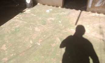 Imagem 5: Vendo meio lote 5 por 30 com casa quitado