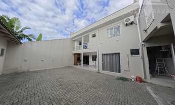 Imagem 2: Sobrado em Centro - Matinhos