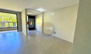 Imagem 5: Apartamento à Venda em Jurerê 3 Suítes, Varanda com Churrasqueira e 2 Vagas