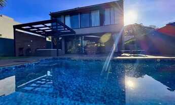 Imagem: Casa térrea de 265 m² com 03 quartos para