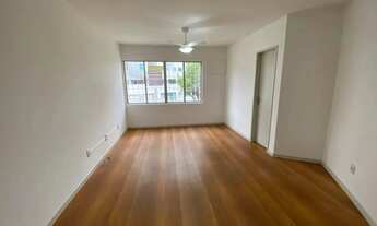 Imagem 3: Ótima kitnet no bairro Carvoeira, em frente a UFSC!