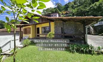 Imagem: Casa ensolarada para venda em Quitandinha