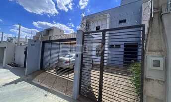 Imagem 2: Casa de 3 dormitórios no Jardim Santa Júlia, São Carlos: confira!