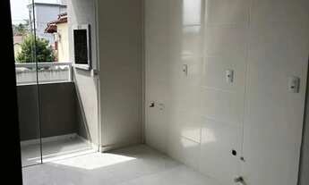 Imagem 7: Apartamento no Bairro Ribeirão da Ilha em localização especial