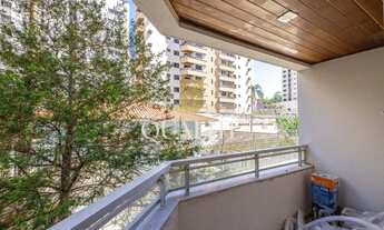 Imagem 4: Apartamento reformado de 122m² com 3 dormitórios, suíte e sacada