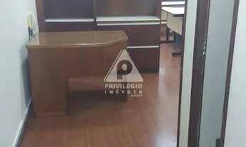 Imagem: Privilégio Imóveis vende Excelente sala